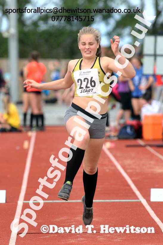 Womens under-17s triple jump, Northern Under-13s, U-15s and 17s Championships. Photo: David T. Hewitson/Sports for All Pics